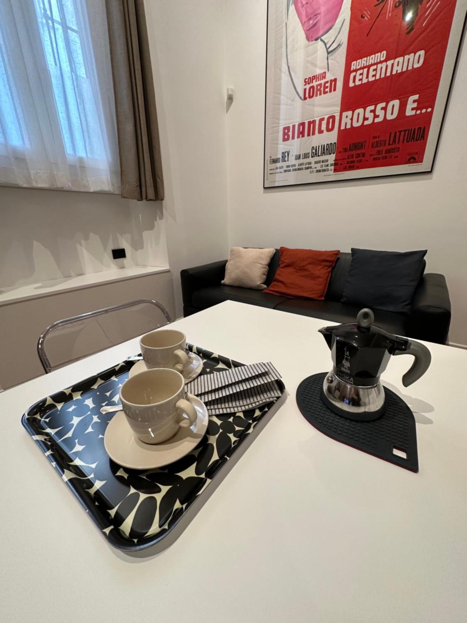 Flavors Of Milan, A Stylish Mini Loft Διαμέρισμα Εξωτερικό φωτογραφία